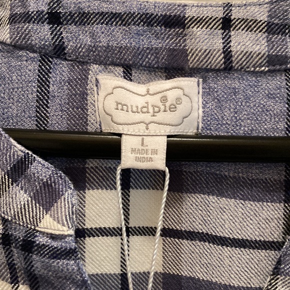 NWT Cute v-neck sleeveless button up Mudpie size L frayed bottom - Picture 2 of 6